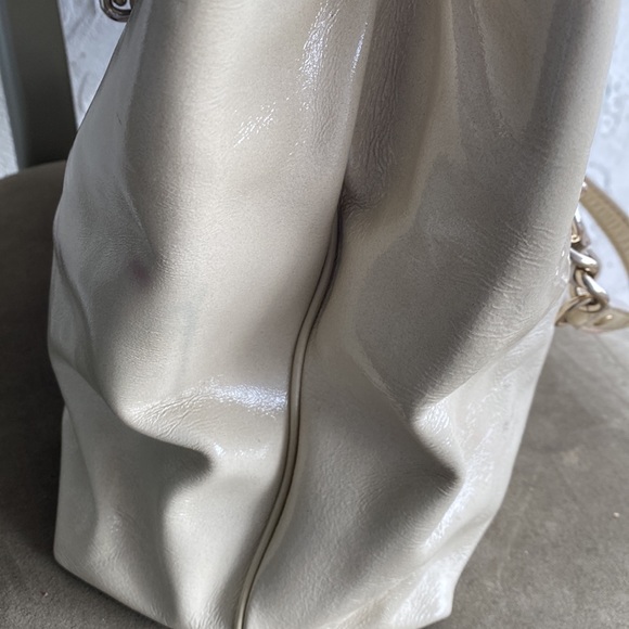 Kate Spade Bag - Picture 5 of 14